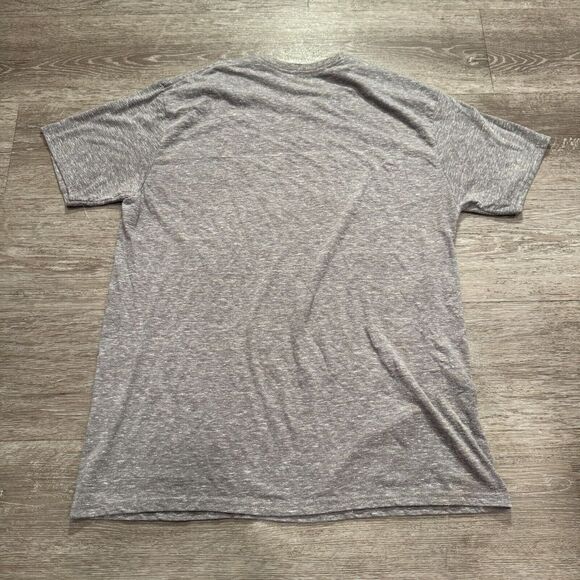 Golds Gym Shirt Mens XL Gray Red Logo Graphic California Tee Short Sleeve Tee - Picture 5 of 8